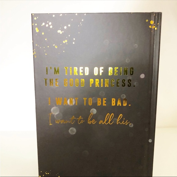 Cover to Cover Book Box All For Him Special Edition - Picture 4 of 8